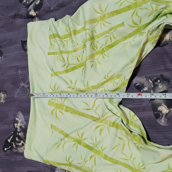 3/$65 society 6 printed panda leggings - Picture 5 of 6